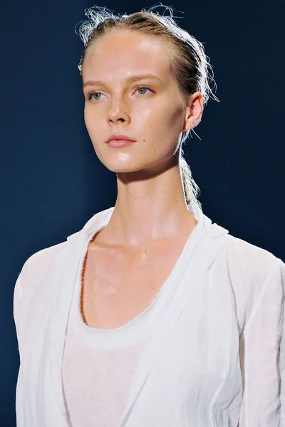 Look 7